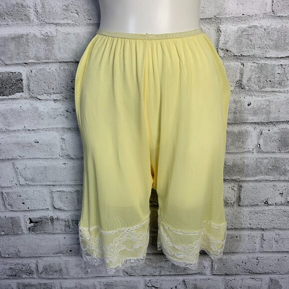 Vintage 60s Bloomers Yellow Sheer Chiffon Lace Lingerie Pettipants Boho Shorts - Picture 1 of 10